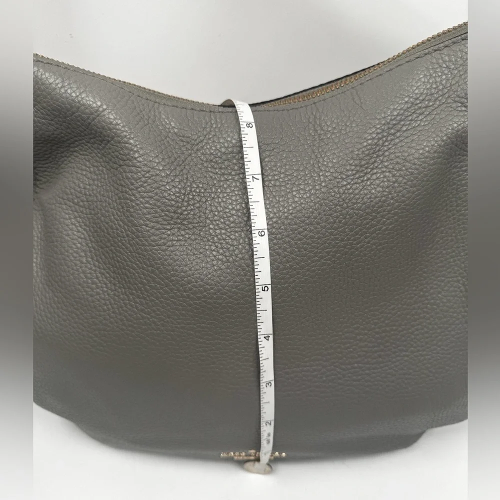 Kate Spade Cobble Hill Gray Pebbled Leather Zip Closure Crossbody Shoulder Bag